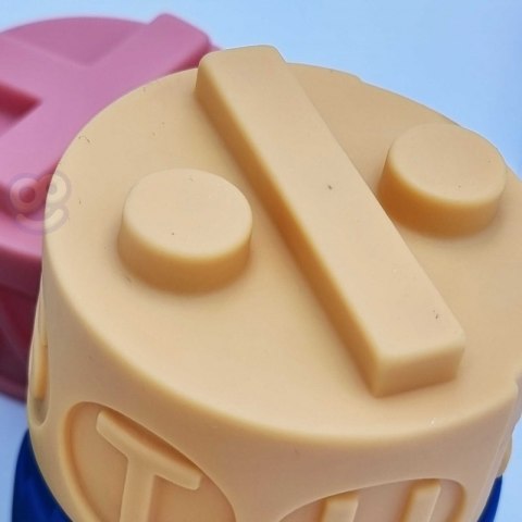 WOOPIE Klocki Sensoryczne Układanka Piramida do Ściskania Wody Dźwięk Nauka Alfabetu Kaczuszka 7 el.