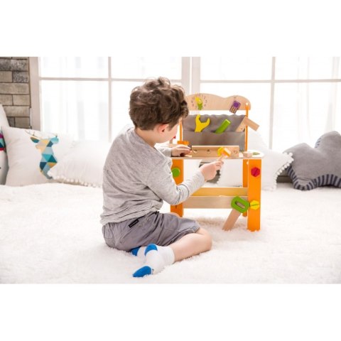 Drewniany warsztat z narzędziami Classic World 37 elementów